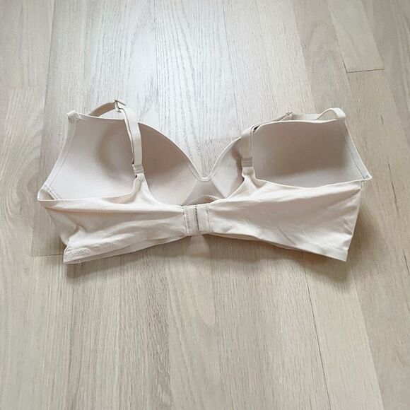 BUY 1 GET 1 FREE VS 38c incredible padded no wire light khaki tan - Picture 2 of 9